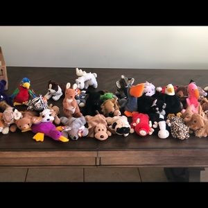 Lots of rare ty beanie babies